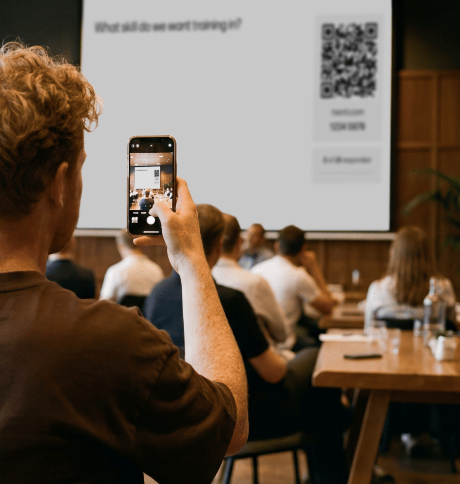Better communication featured content