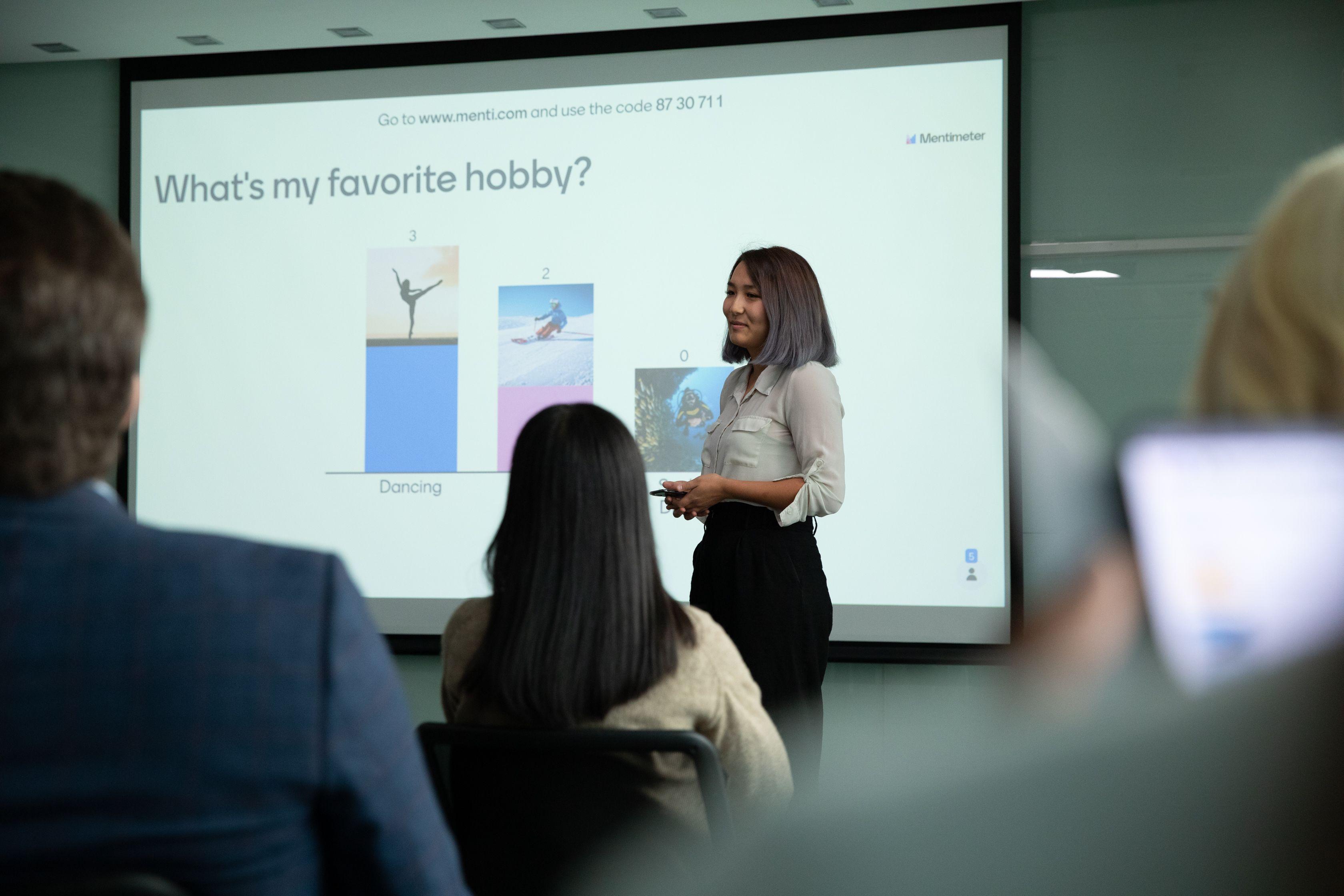 Build a presentation in minutes without PowerPoint